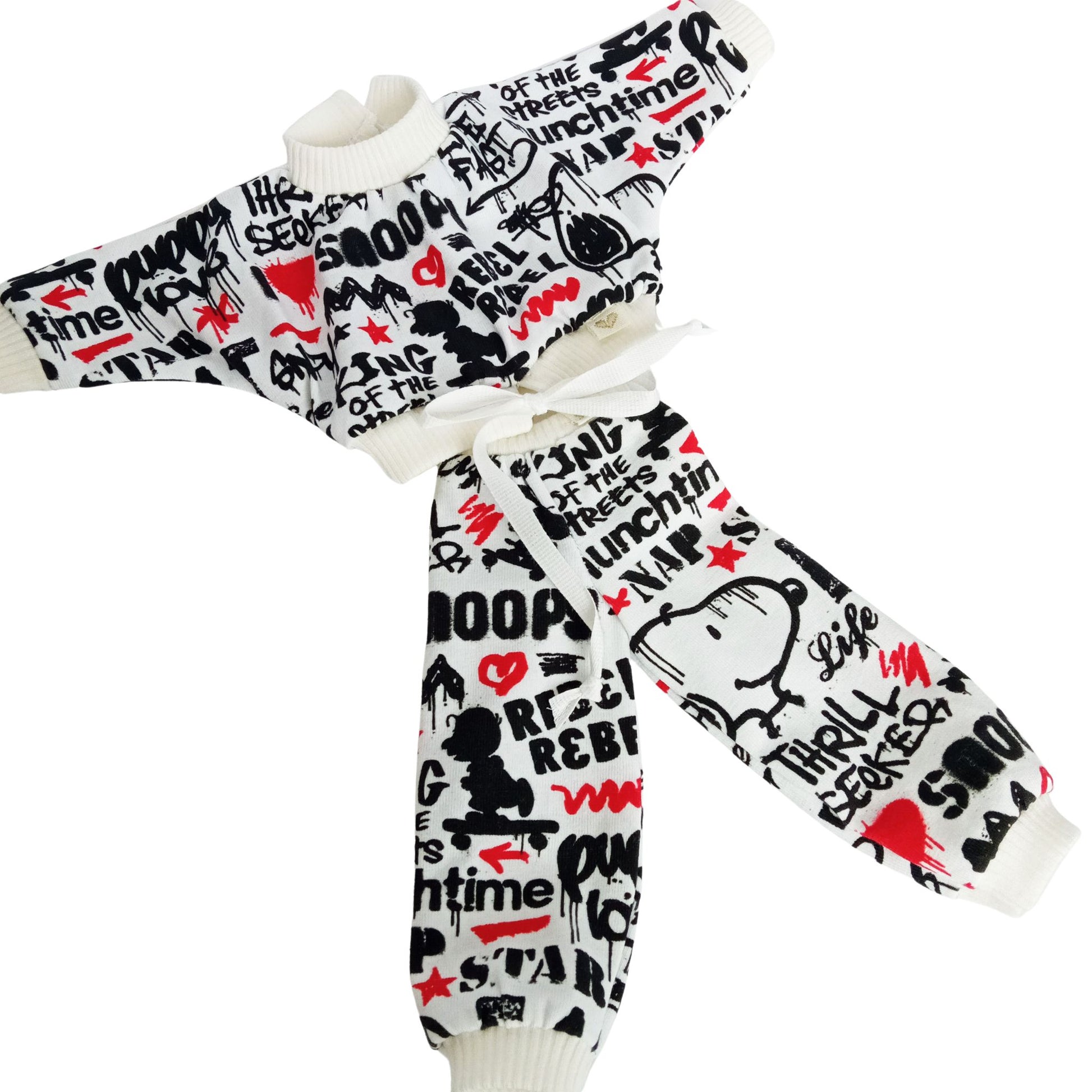 For Paola Reina 32 cm doll a black, red, and white graffiti-print tracksuit styled in a modern streetwear look.